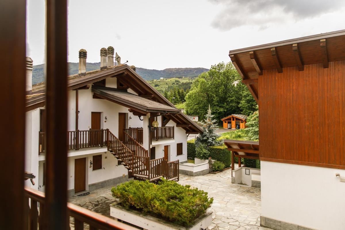 Cielo Blu Casa Alpina Vialattea Villa Oulx Bagian luar foto